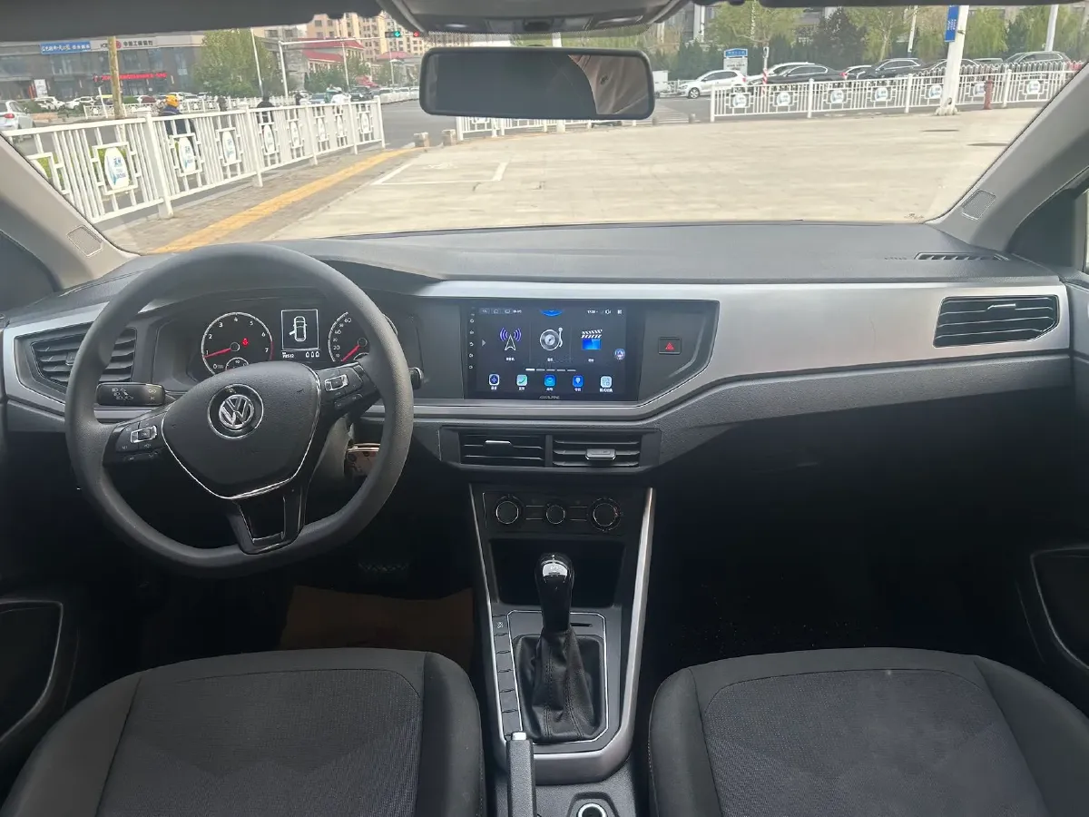 2019 Volkswagen Polo 1.5L 113HP L4 6AT,autocango,china used car exporter,china ev exporter,chinese used car exporter,chinese used ev exporter