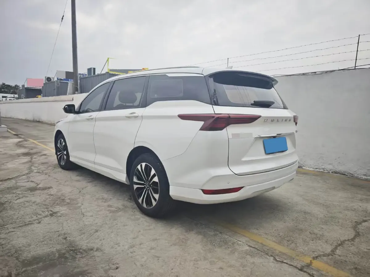 2022 WuLing KaiJie 1.5T 177HP L4 CVT,autocango,china used car exporter,china ev exporter,chinese used car exporter,chinese used ev exporter