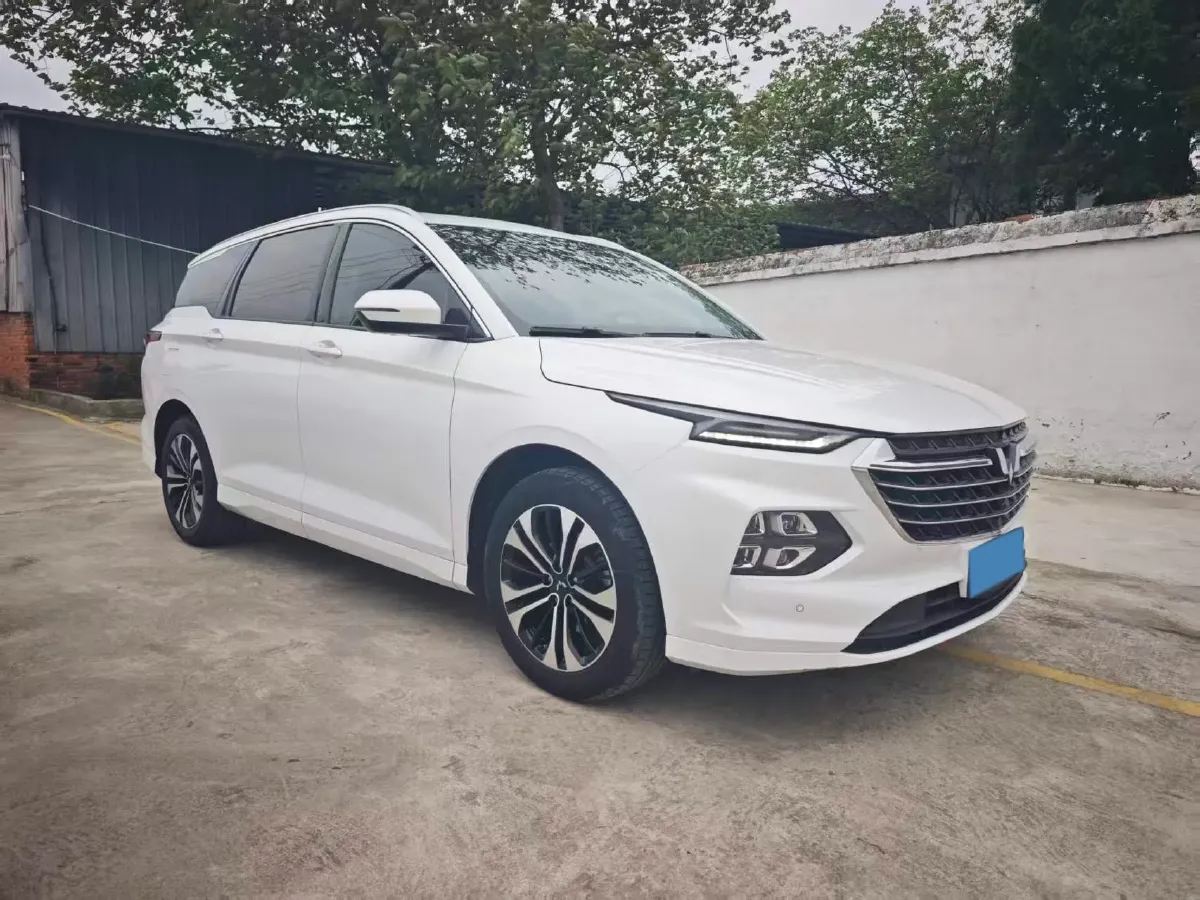 2022 WuLing KaiJie 1.5T 177HP L4 CVT,autocango,china used car exporter,china ev exporter,chinese used car exporter,chinese used ev exporter