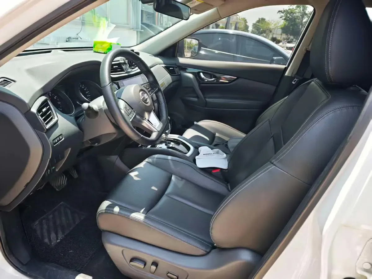 2023 Nissan X-Trail 2.0L 151HP L4 CVT,autocango,china used car exporter,china ev exporter,chinese used car exporter,chinese used ev exporter