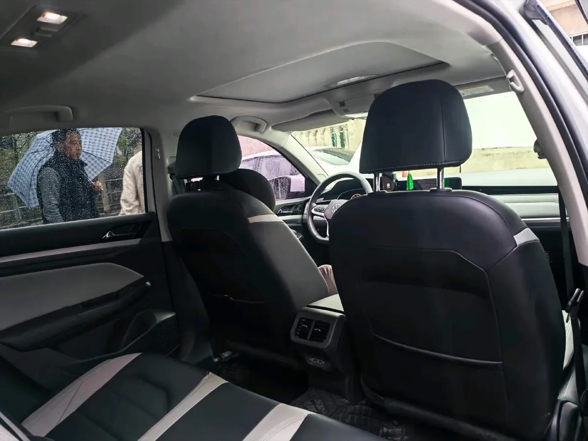 2024 Volkswagen Bora 1.5T 160HP L4 7DCT,autocango,china used car exporter,china ev exporter,chinese used car exporter,chinese used ev exporter