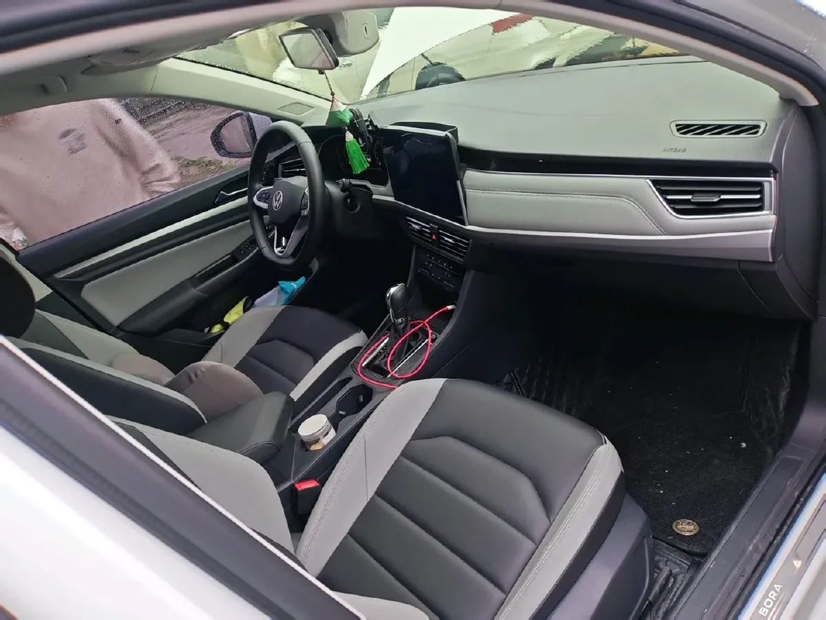 2024 Volkswagen Bora 1.5T 160HP L4 7DCT,autocango,china used car exporter,china ev exporter,chinese used car exporter,chinese used ev exporter