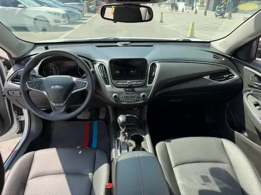 2021 Chevrolet Malibu XL 2.0T 237HP L4 9AT,autocango,china used car exporter,china ev exporter,chinese used car exporter,chinese used ev exporter