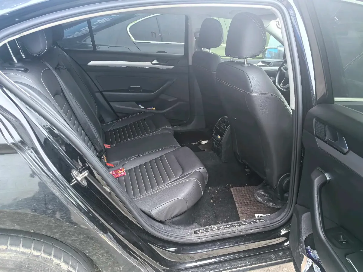 2020 Volkswagen Magotan 1.4T 150HP L4 7DCT,autocango,china used car exporter,china ev exporter,chinese used car exporter,chinese used ev exporter