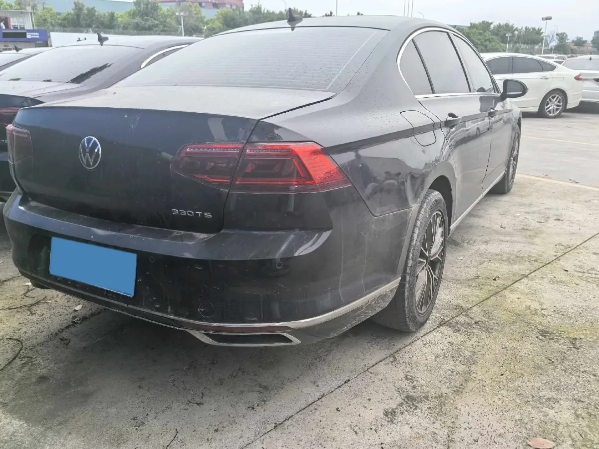 2020 Volkswagen Magotan 1.4T 150HP L4 7DCT,autocango,china used car exporter,china ev exporter,chinese used car exporter,chinese used ev exporter