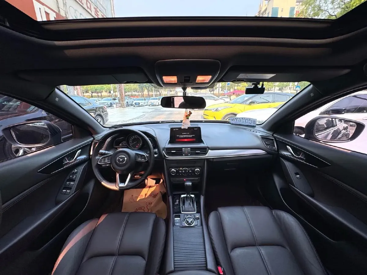 2020 Mazda CX-4 2.0L 158HP L4 6AT,autocango,china used car exporter,china ev exporter,chinese used car exporter,chinese used ev exporter