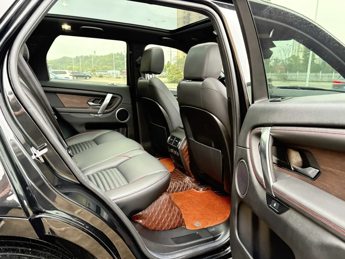 2022 Land Rover Discovery Sport 2.0T 249HP L4 9AT,autocango,china used car exporter,china ev exporter,chinese used car exporter,chinese used ev exporter