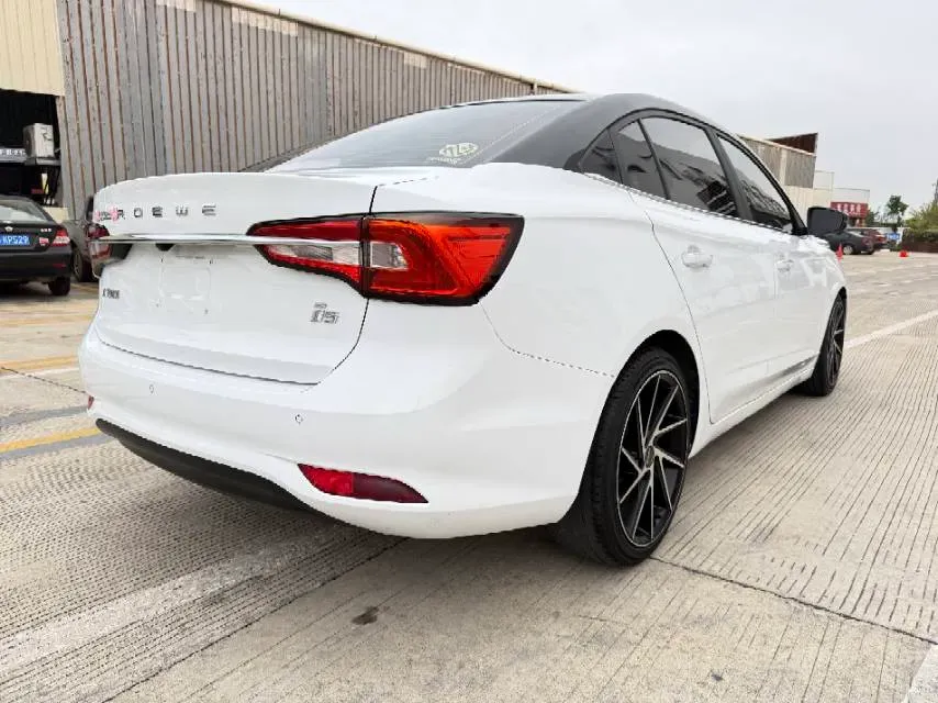 2019 Roewe i5 1.5L 120HP L4 5MT,autocango,china used car exporter,china ev exporter,chinese used car exporter,chinese used ev exporter