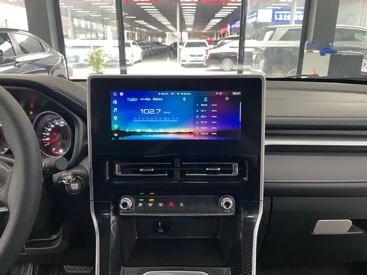 2023 Haval M6 1.5T 150HP L4 7DCT,autocango,china used car exporter,china ev exporter,chinese used car exporter,chinese used ev exporter