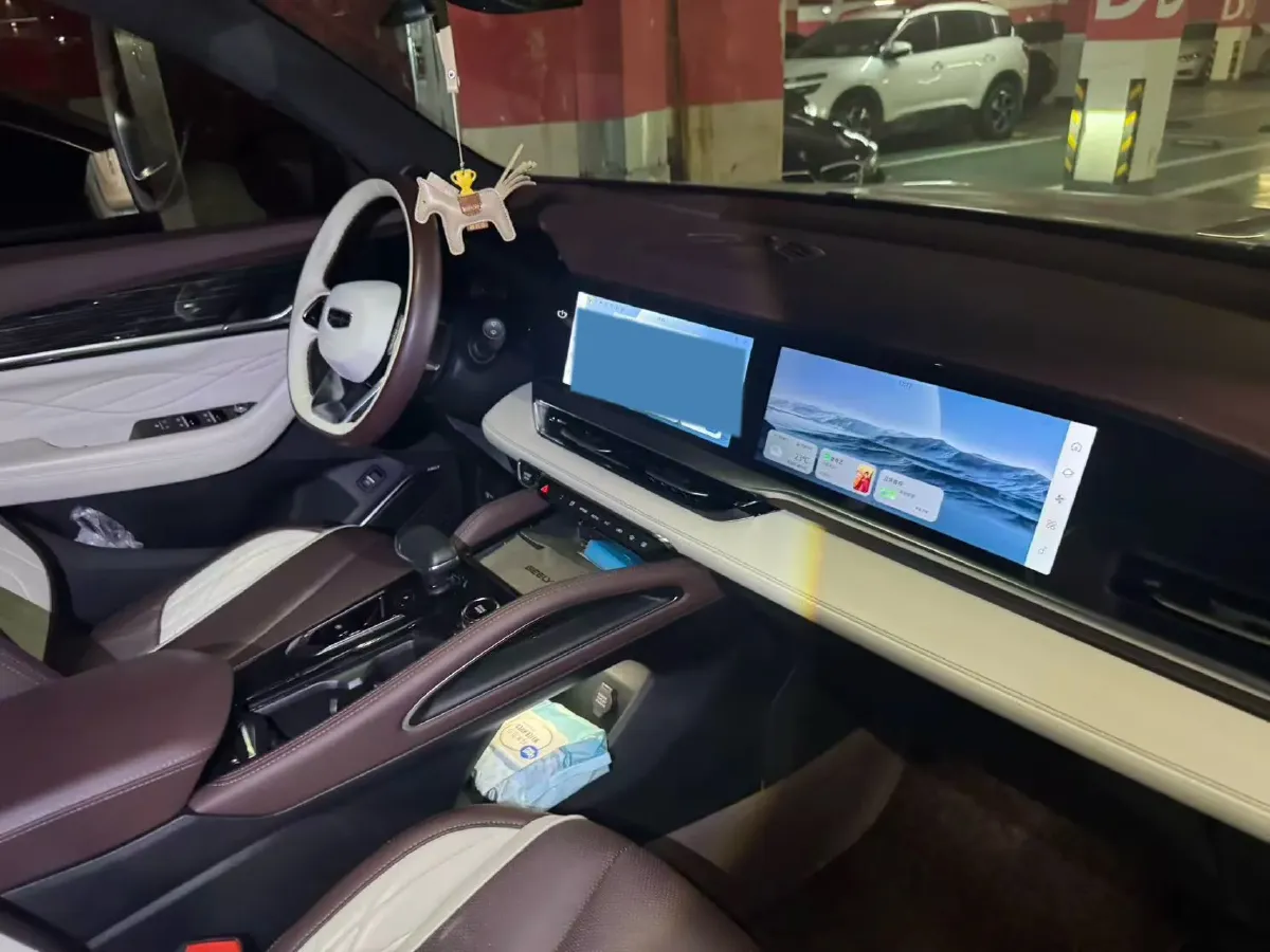 2021 Geely Monjaro 2.0T 238HP L4 8AT,autocango,china used car exporter,china ev exporter,chinese used car exporter,chinese used ev exporter