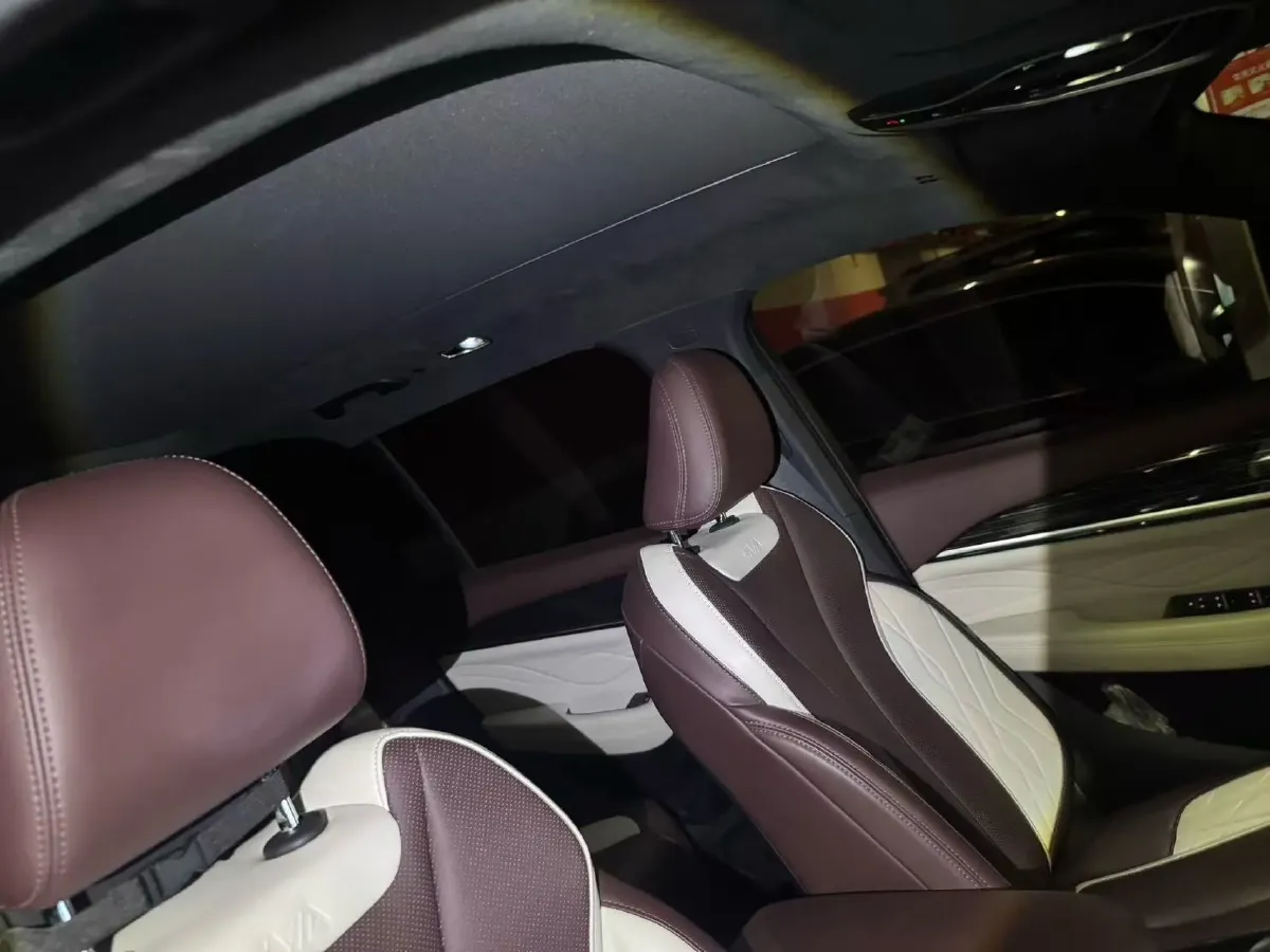 2021 Geely Monjaro 2.0T 238HP L4 8AT,autocango,china used car exporter,china ev exporter,chinese used car exporter,chinese used ev exporter