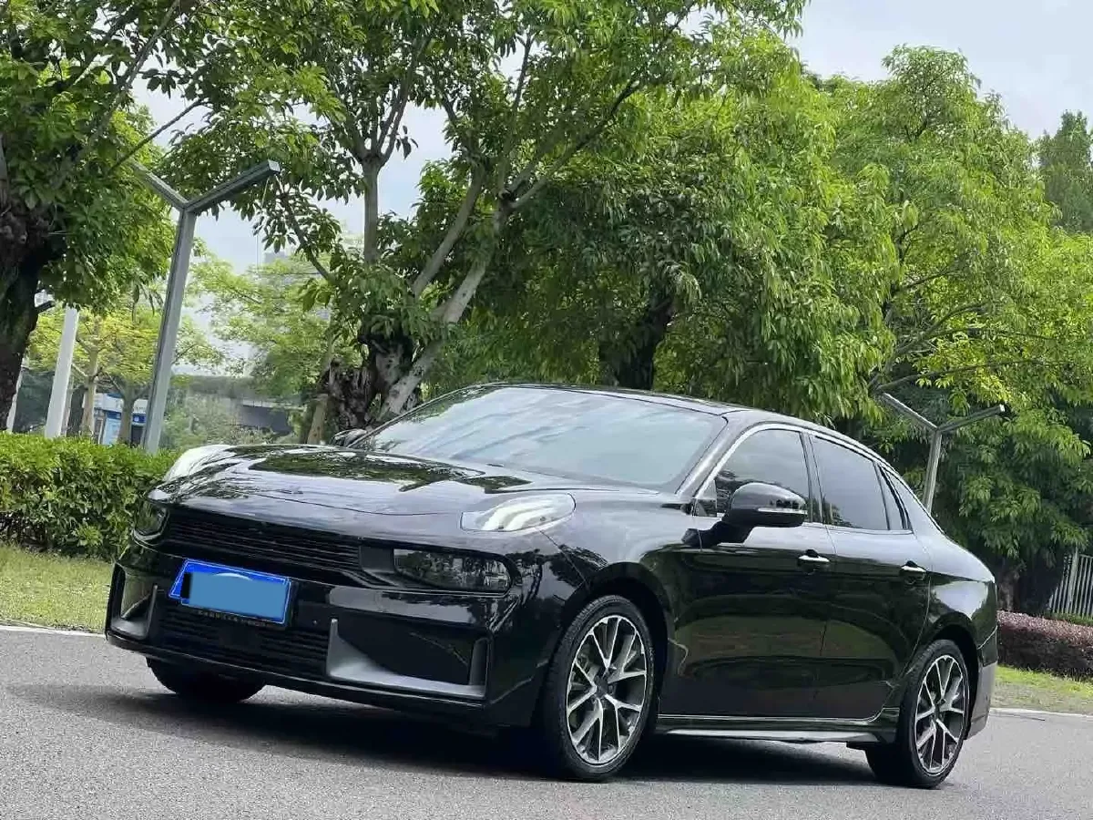 2018 Toyota C-HR 2.0L 171HP L4 CVT,autocango,china used car exporter,china ev exporter,chinese used car exporter,chinese used ev exporter