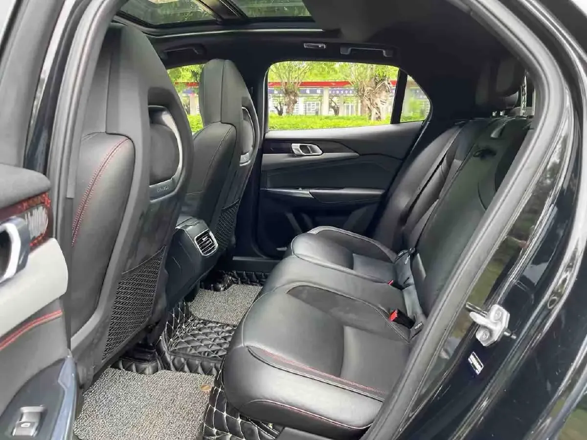 2018 Toyota C-HR 2.0L 171HP L4 CVT,autocango,china used car exporter,china ev exporter,chinese used car exporter,chinese used ev exporter