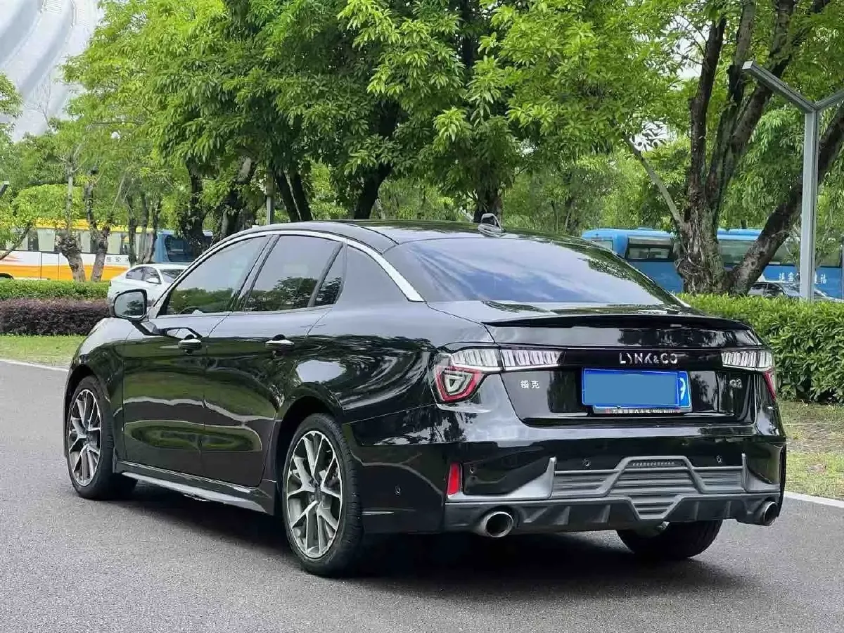 2018 Toyota C-HR 2.0L 171HP L4 CVT,autocango,china used car exporter,china ev exporter,chinese used car exporter,chinese used ev exporter