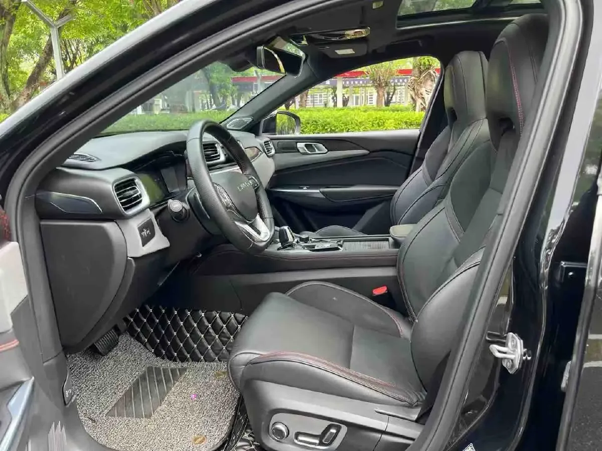 2018 Toyota C-HR 2.0L 171HP L4 CVT,autocango,china used car exporter,china ev exporter,chinese used car exporter,chinese used ev exporter