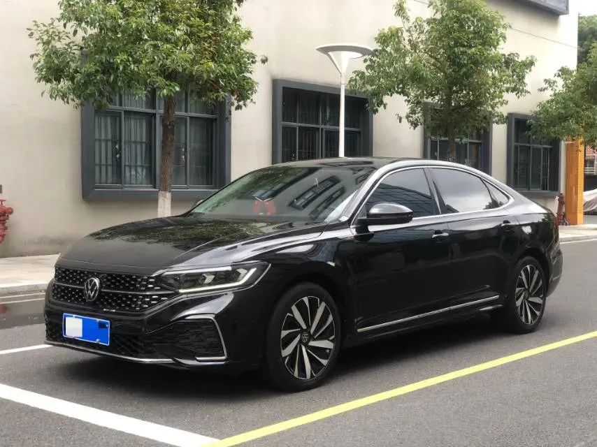 2022 Skoda Kodiak GT 2.0T 186HP L4 7DCT,autocango,china used car exporter,china ev exporter,chinese used car exporter,chinese used ev exporter