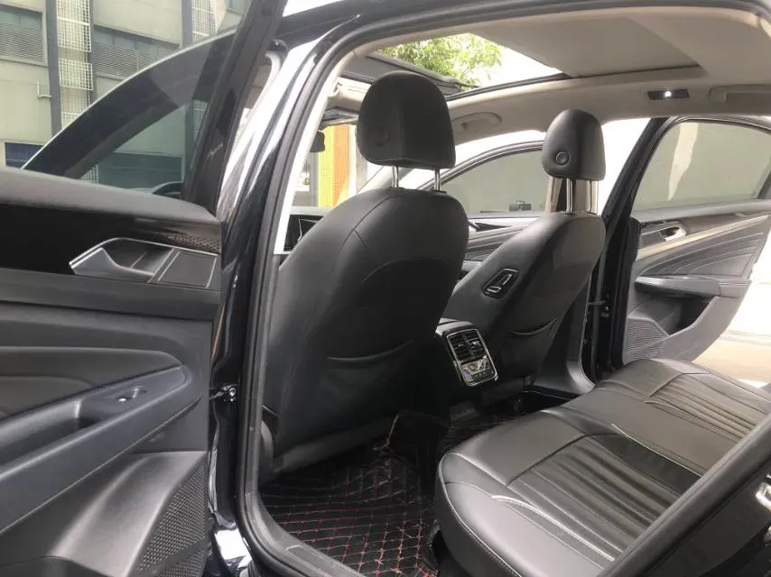 2022 Skoda Kodiak GT 2.0T 186HP L4 7DCT,autocango,china used car exporter,china ev exporter,chinese used car exporter,chinese used ev exporter