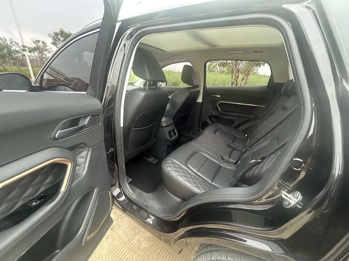 2021 Haval H6 1.5T 150HP L4 7DCT,autocango,china used car exporter,china ev exporter,chinese used car exporter,chinese used ev exporter