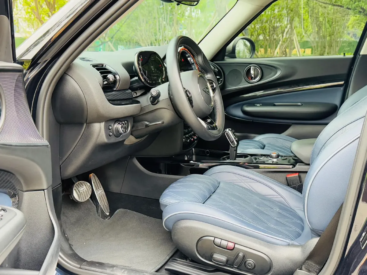 2021 MINI CLUBMAN 1.5T 136HP L3 7DCT,autocango,china used car exporter,china ev exporter,chinese used car exporter,chinese used ev exporter