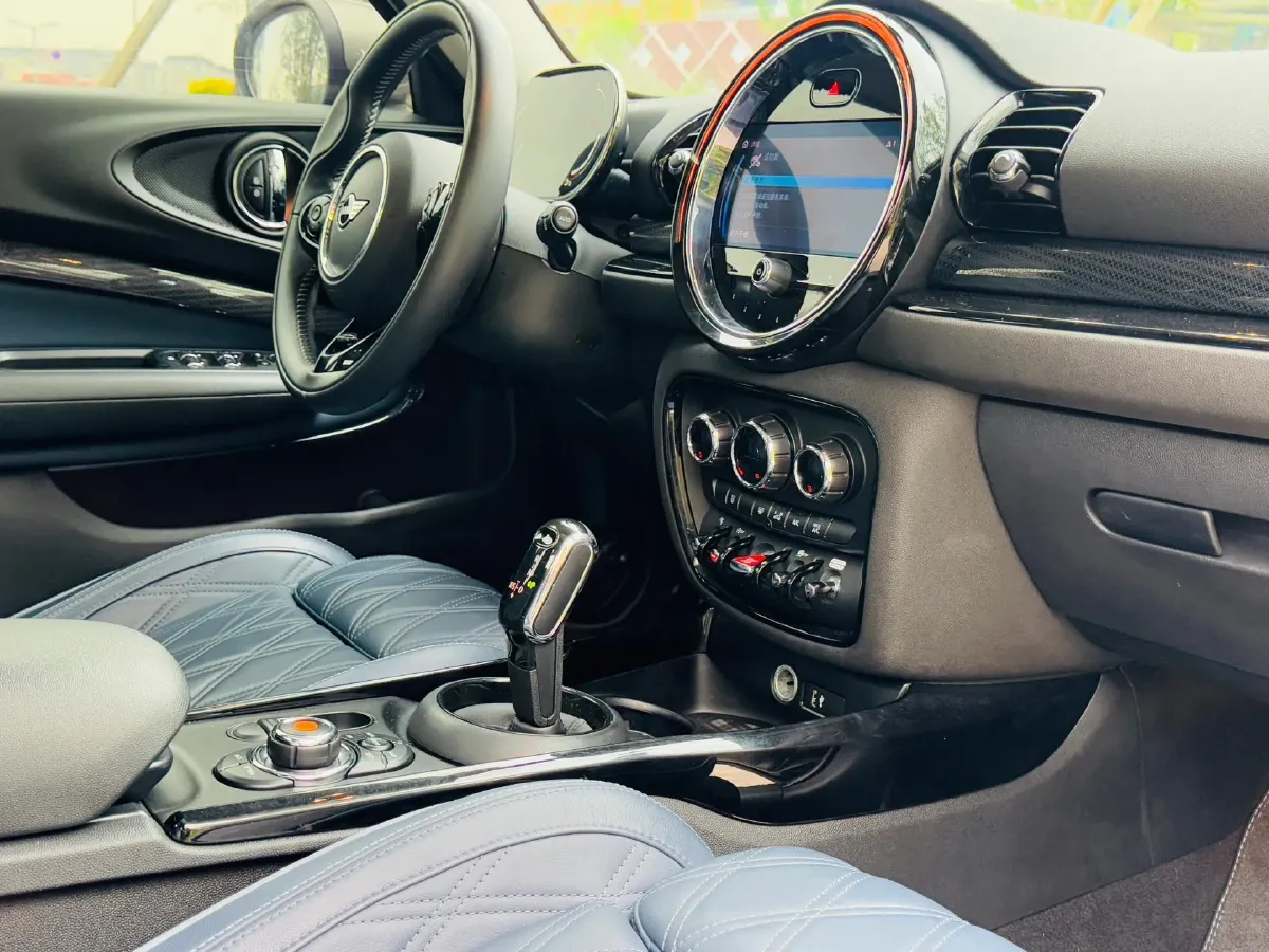 2021 MINI CLUBMAN 1.5T 136HP L3 7DCT,autocango,china used car exporter,china ev exporter,chinese used car exporter,chinese used ev exporter