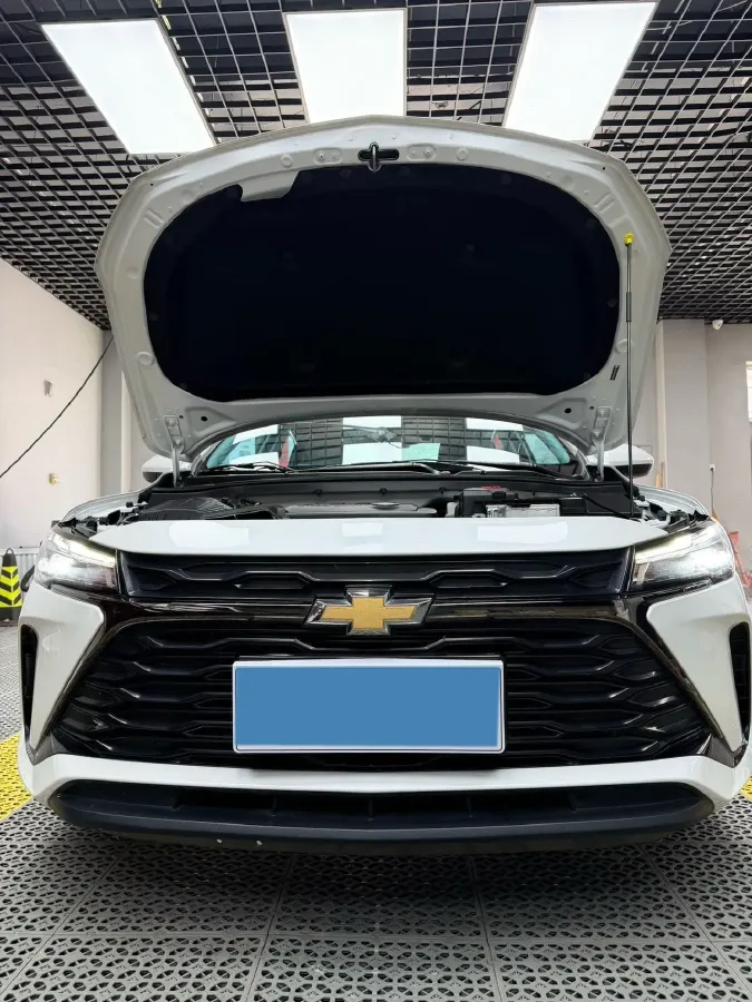 2024 Chevrolet Monza 1.5L 113HP L4 6DCT,autocango,china used car exporter,china ev exporter,chinese used car exporter,chinese used ev exporter
