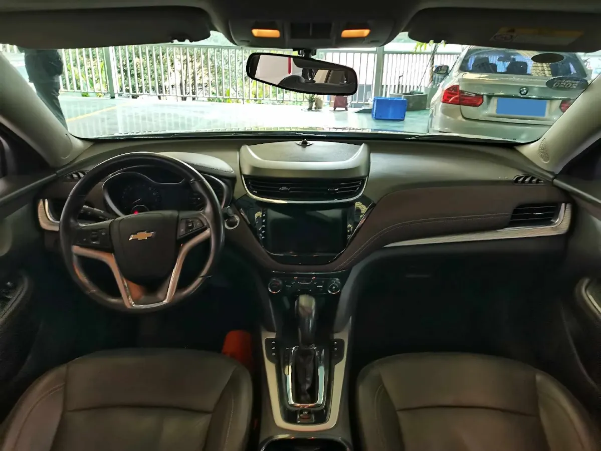 2018 Chevrolet Malibu 1.5T 170HP L4 6AT,autocango,china used car exporter,china ev exporter,chinese used car exporter,chinese used ev exporter