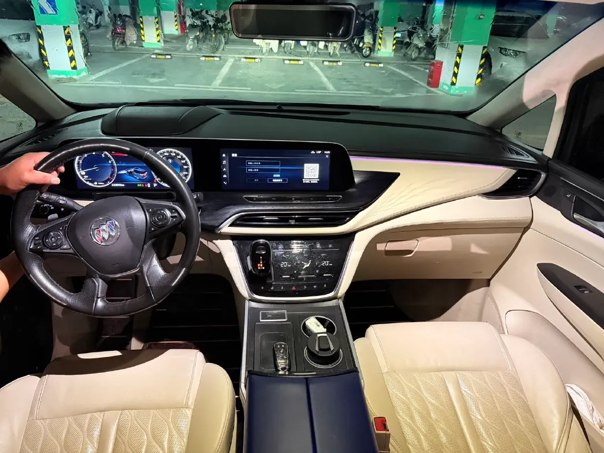 2021 Buick GL8 2.0T 237HP L4 9AT,autocango,china used car exporter,china ev exporter,chinese used car exporter,chinese used ev exporter