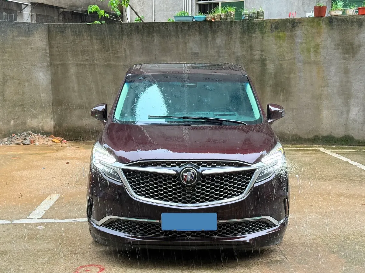2021 Buick GL8 2.0T 237HP L4 9AT,autocango,china used car exporter,china ev exporter,chinese used car exporter,chinese used ev exporter