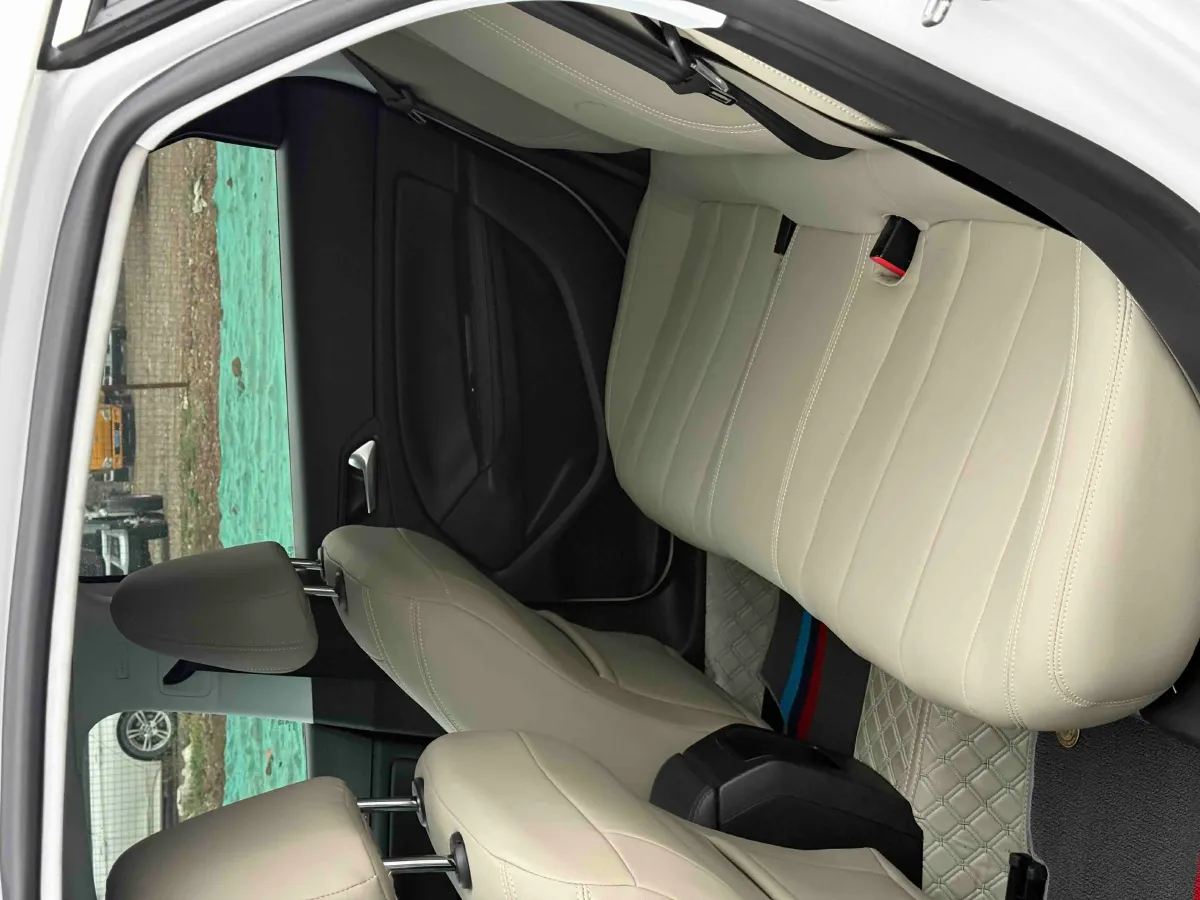 2016 Peugeot 308 1.6L 117HP L4 6AT,autocango,china used car exporter,china ev exporter,chinese used car exporter,chinese used ev exporter