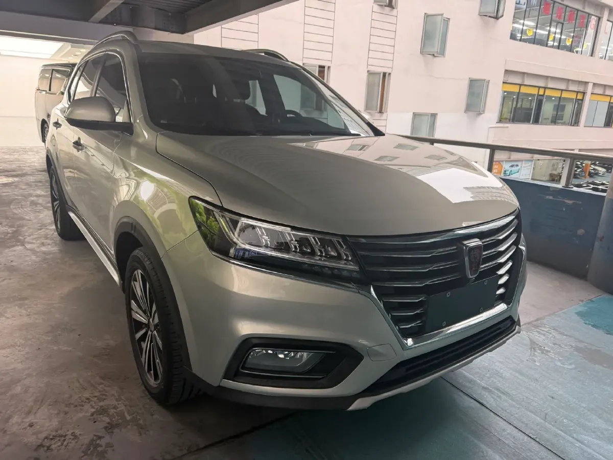 2020 Roewe i6 1.5T 169HP L4 7DCT,autocango,china used car exporter,china ev exporter,chinese used car exporter,chinese used ev exporter