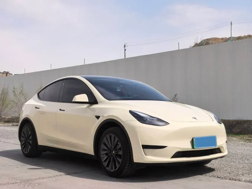 2022 Tesla Model Y BEV 60KWH,autocango,china used car exporter,china ev exporter,chinese used car exporter,chinese used ev exporter