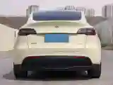2022 Tesla Model Y BEV 60KWH