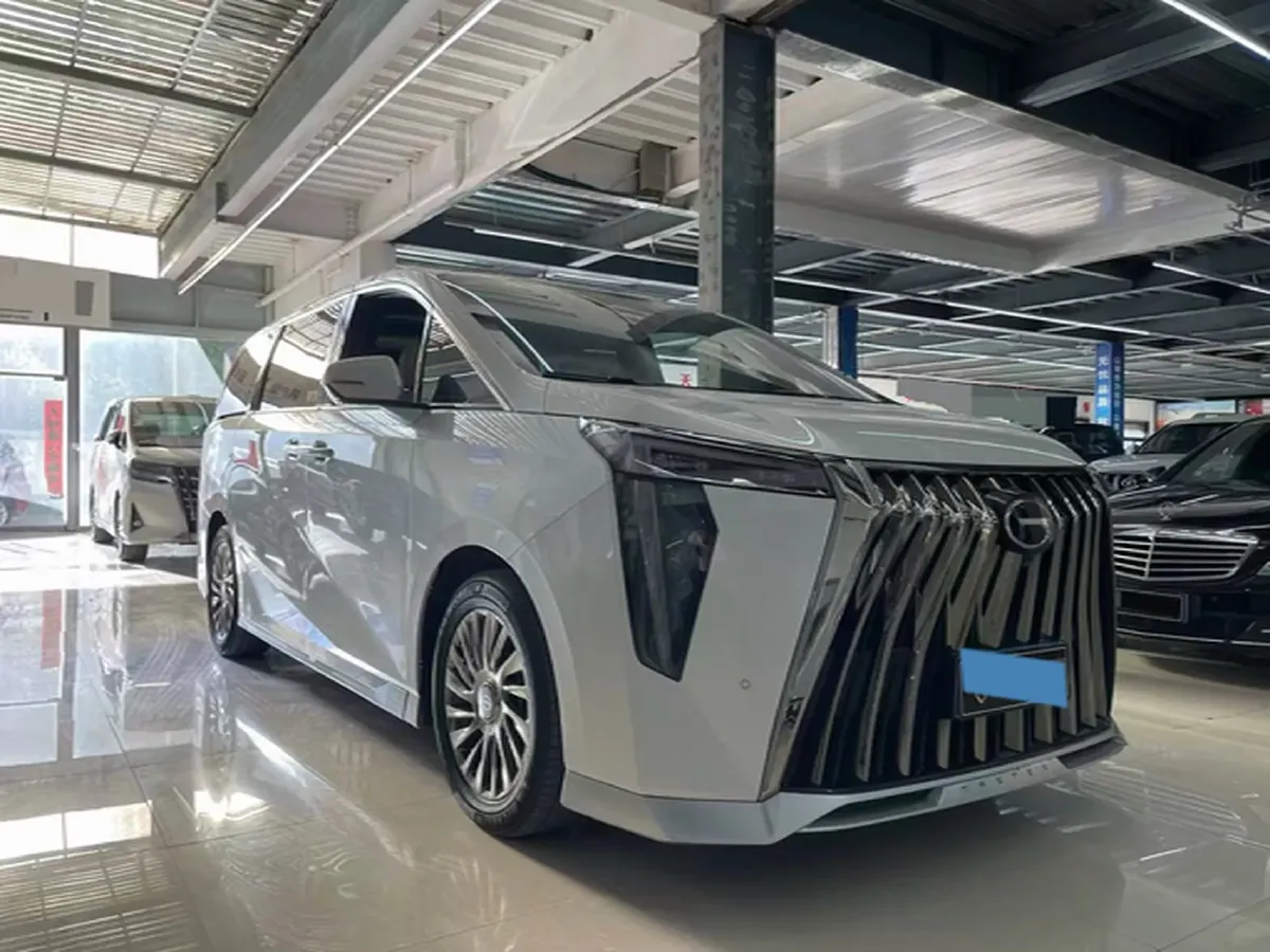 2023 GAC Trumpchi M8 2.0T 252HP L4 8AT,autocango,china used car exporter,china ev exporter,chinese used car exporter,chinese used ev exporter