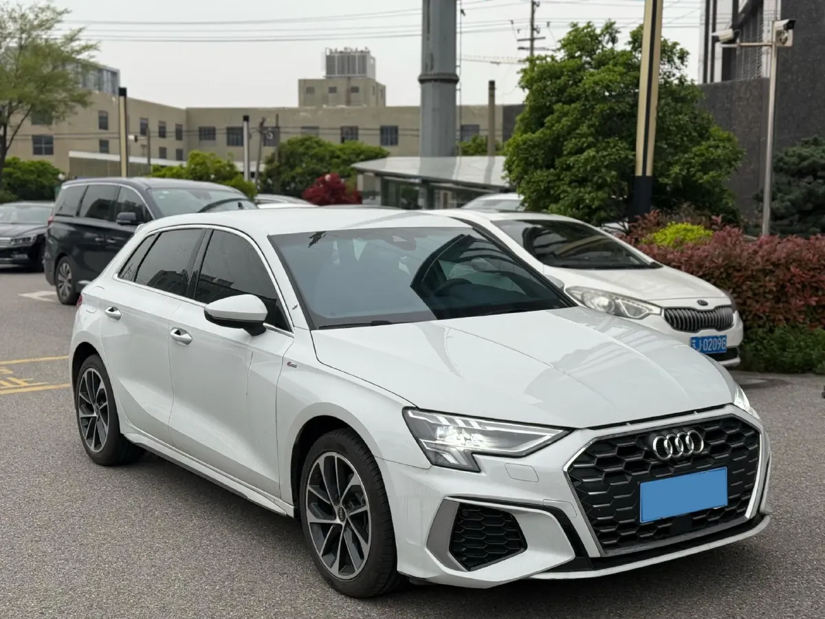 2023 Audi A3 1.4T 150HP L4 7DCT,autocango,china used car exporter,china ev exporter,chinese used car exporter,chinese used ev exporter