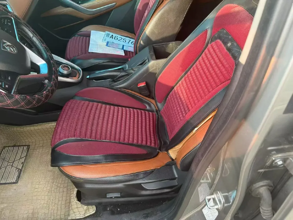 2017 BaoJun 310W 1.5L 105HP L4 6MT,autocango,china used car exporter,china ev exporter,chinese used car exporter,chinese used ev exporter