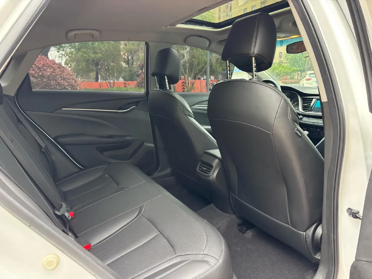 2020 Buick Encore 1.0T 125HP L3 6AT,autocango,china used car exporter,china ev exporter,chinese used car exporter,chinese used ev exporter