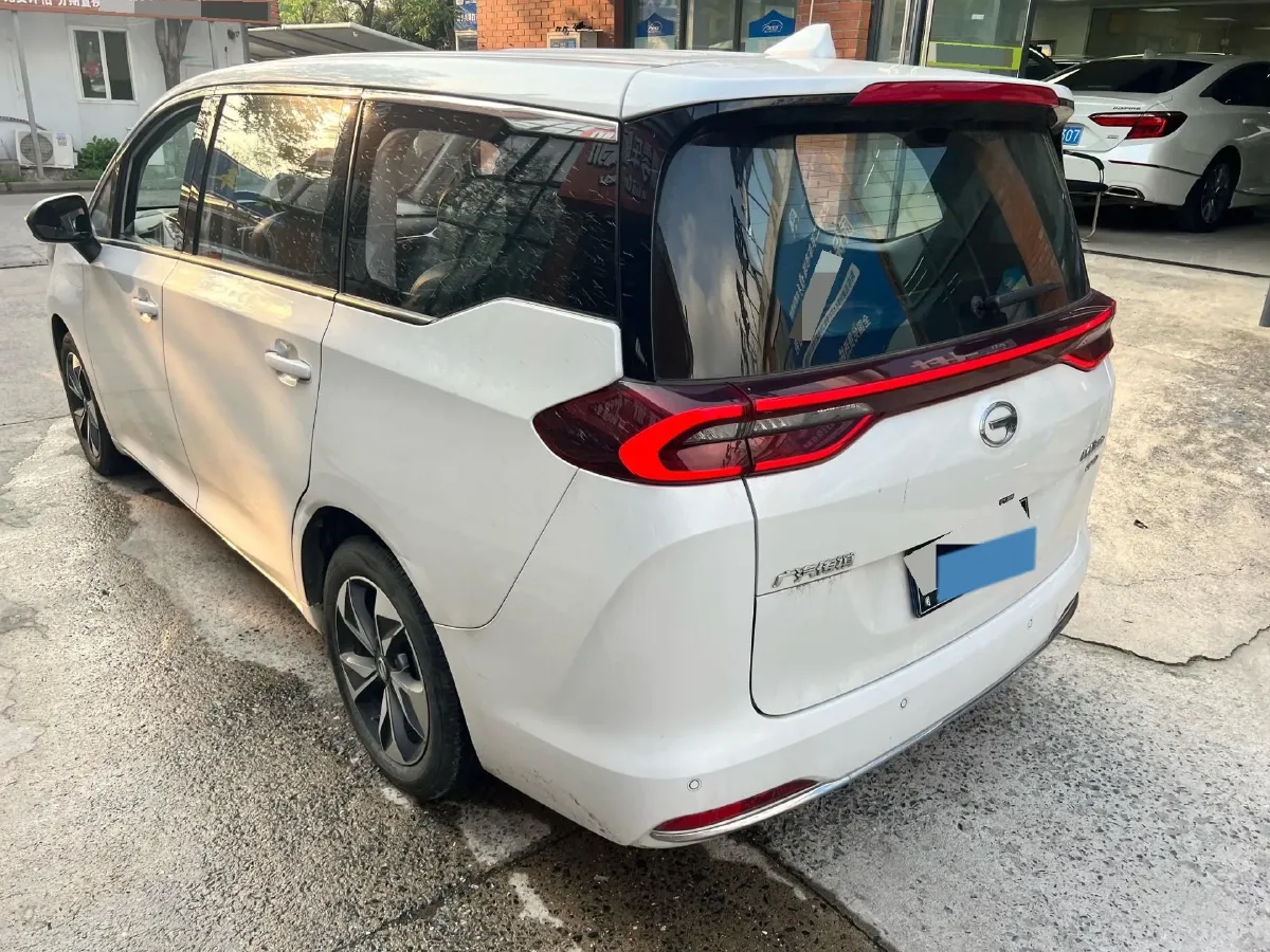 2023 GAC Trumpchi M6 1.5T 177HP L4 7DCT,autocango,china used car exporter,china ev exporter,chinese used car exporter,chinese used ev exporter