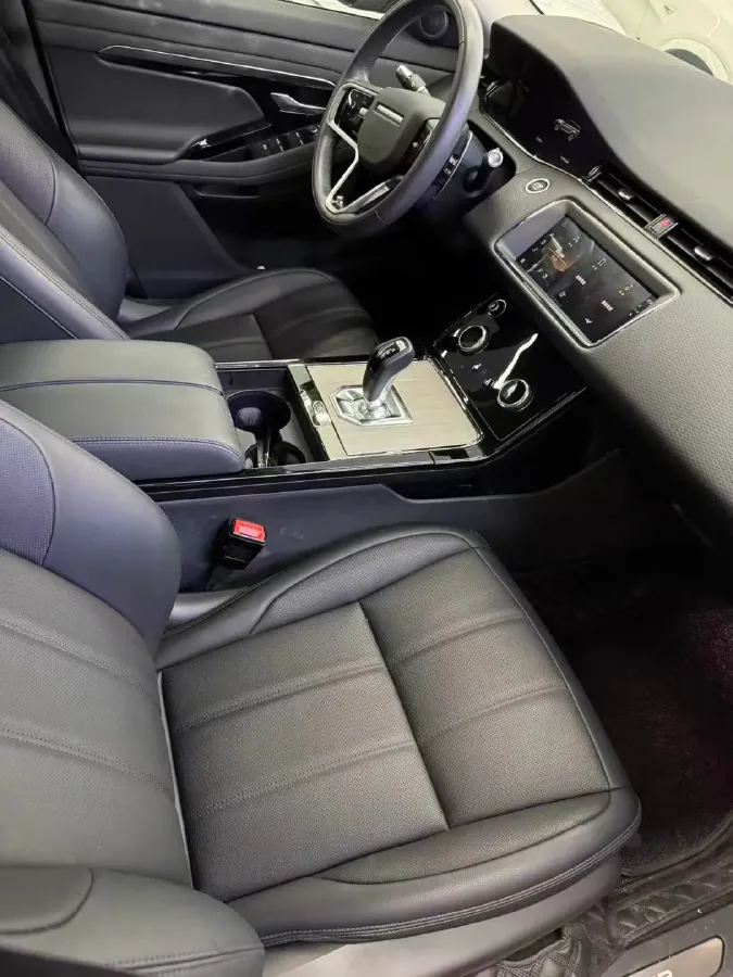 2022 Land Rover Range Rover Evoque 2.0T 249HP L4 9AT,autocango,china used car exporter,china ev exporter,chinese used car exporter,chinese used ev exporter