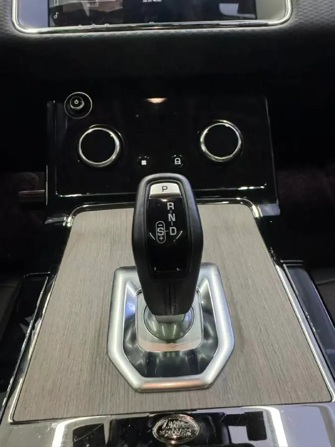 2022 Land Rover Range Rover Evoque 2.0T 249HP L4 9AT,autocango,china used car exporter,china ev exporter,chinese used car exporter,chinese used ev exporter