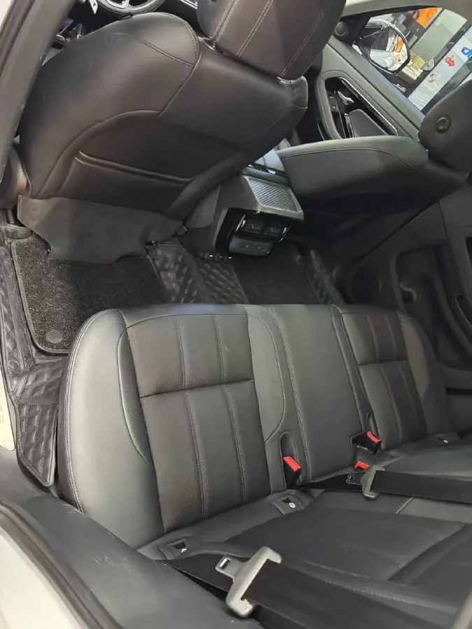 2022 Land Rover Range Rover Evoque 2.0T 249HP L4 9AT,autocango,china used car exporter,china ev exporter,chinese used car exporter,chinese used ev exporter