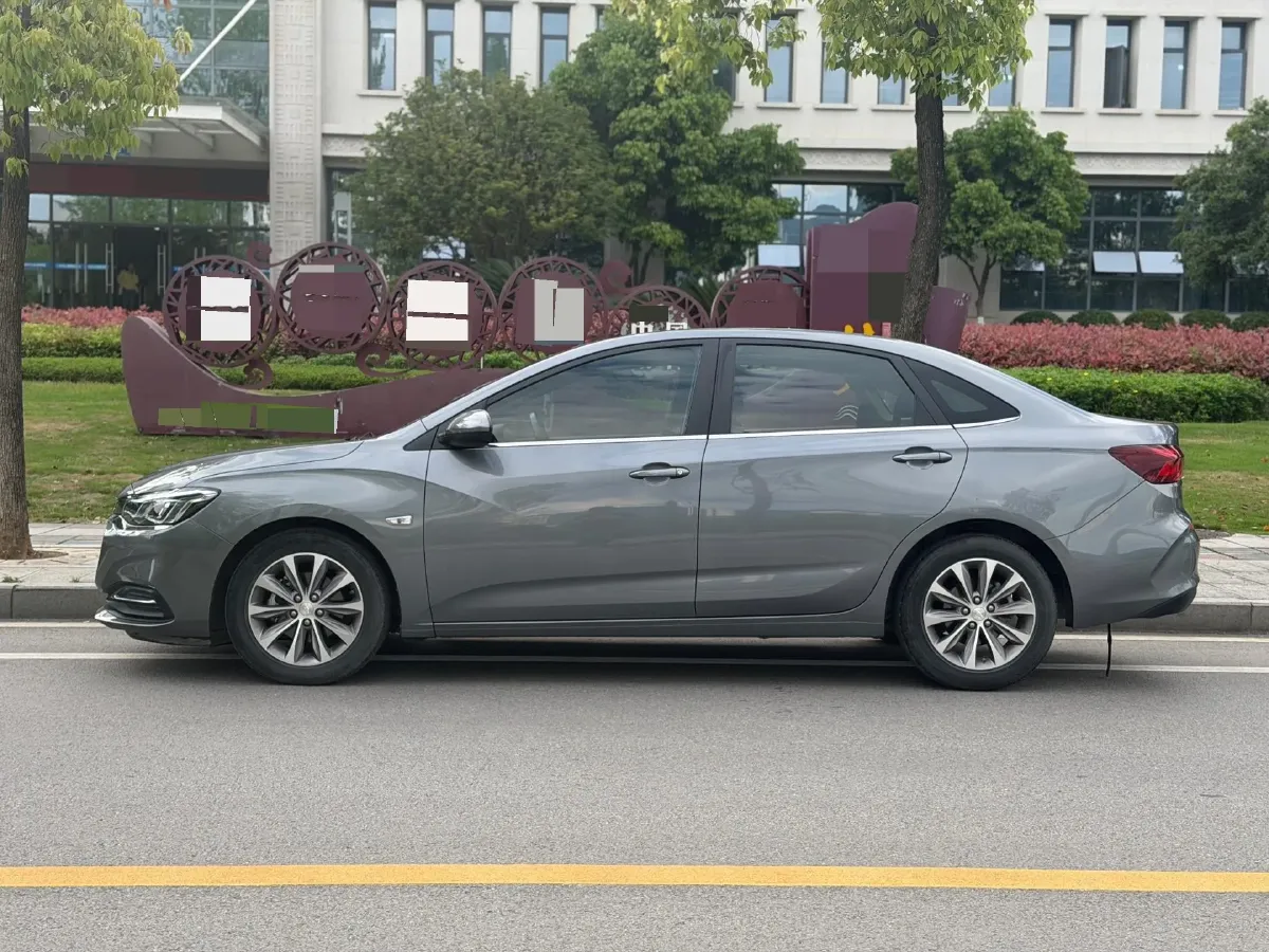 2022 Chevrolet Monza 1.5L 113HP L4 6AT,autocango,china used car exporter,china ev exporter,chinese used car exporter,chinese used ev exporter