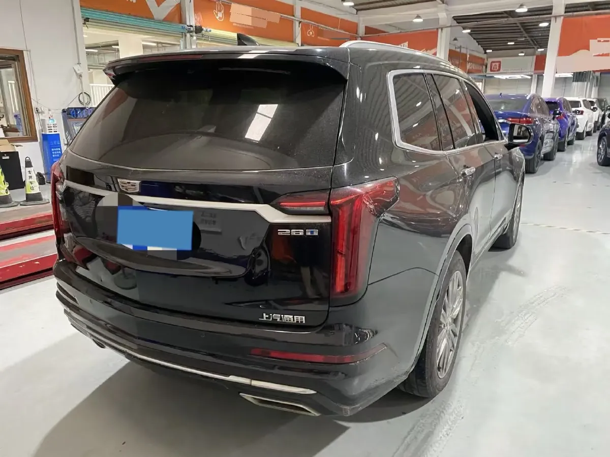 2022 Cadillac XT6 2.0T 237HP L4 9AT,autocango,china used car exporter,china ev exporter,chinese used car exporter,chinese used ev exporter