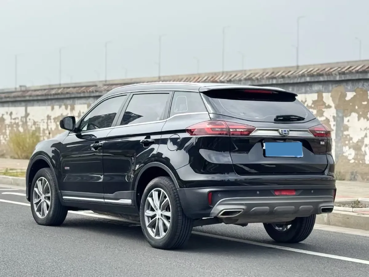 2020 Roewe i6 1.5T 169HP L4 7DCT,autocango,china used car exporter,china ev exporter,chinese used car exporter,chinese used ev exporter