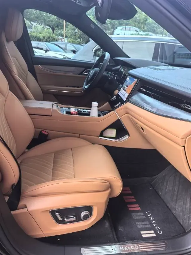 2024 LYNK&CO 09 2.0T 254HP L4 8AT,autocango,china used car exporter,china ev exporter,chinese used car exporter,chinese used ev exporter