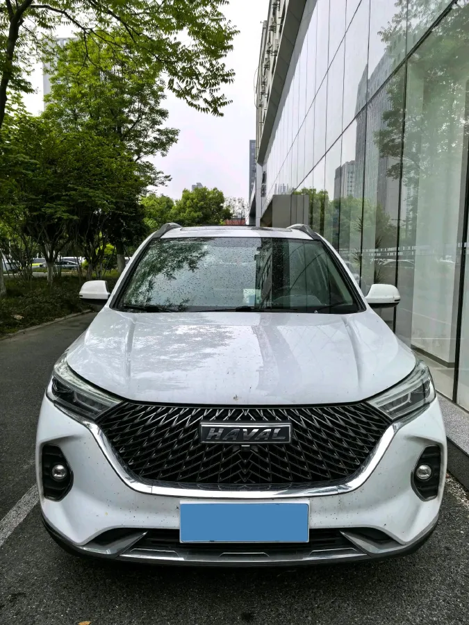 2021 Haval M6 1.5T 150HP L4 7DCT,autocango,china used car exporter,china ev exporter,chinese used car exporter,chinese used ev exporter