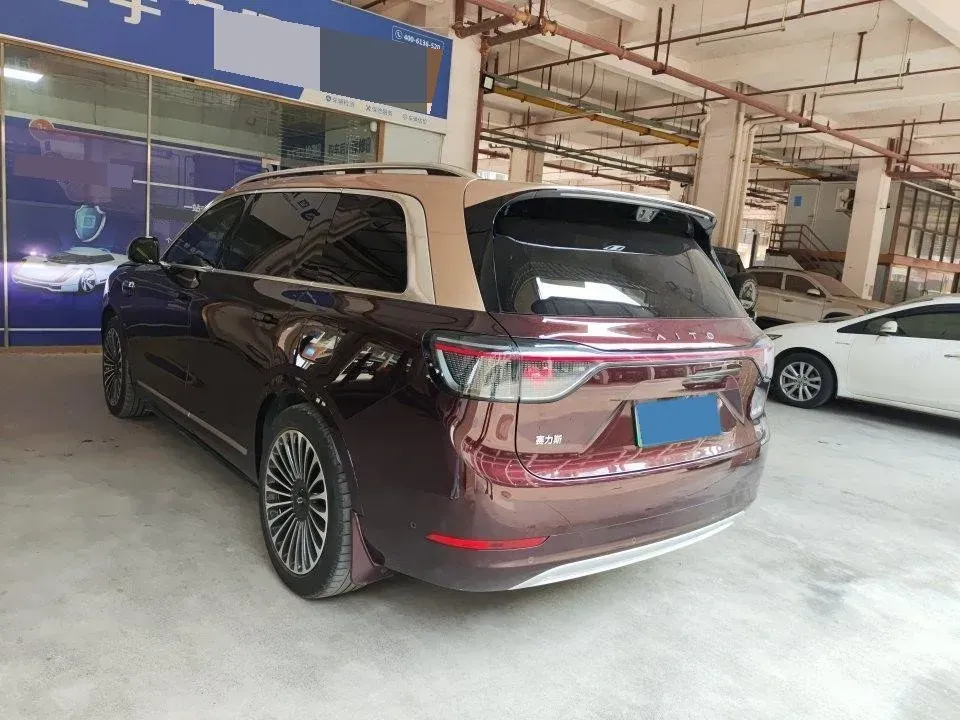 2025 AITO AITO M9 REEV 160HP REEV 52KWH,autocango,china used car exporter,china ev exporter,chinese used car exporter,chinese used ev exporter
