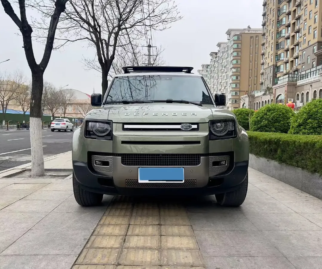 2021 Land Rover Defender 3.0T 400HP L6 8AT,autocango,china used car exporter,china ev exporter,chinese used car exporter,chinese used ev exporter
