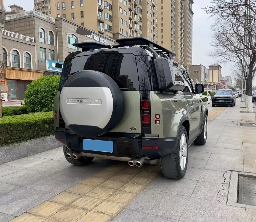 2021 Land Rover Defender 3.0T 400HP L6 8AT,autocango,china used car exporter,china ev exporter,chinese used car exporter,chinese used ev exporter