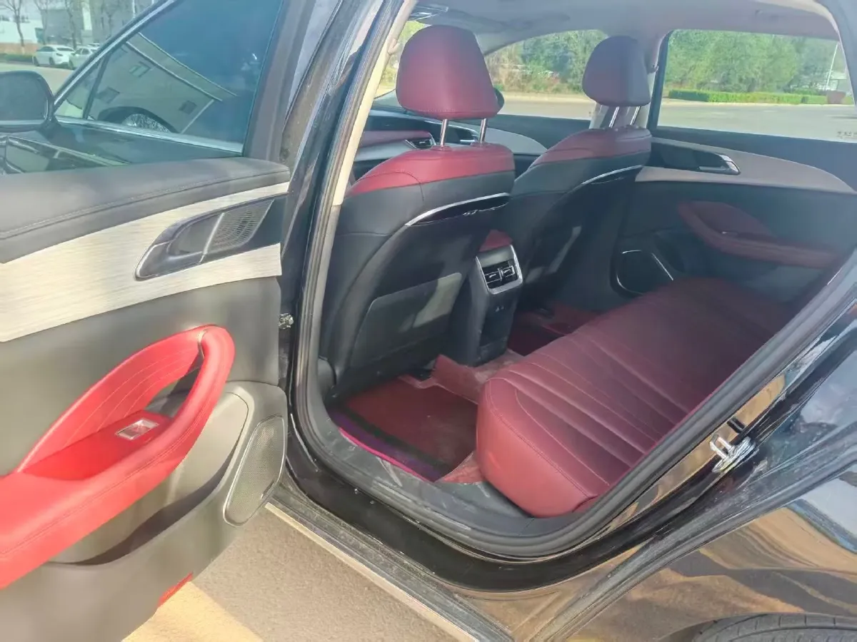 2024 HongQi H5 1.5T 169HP L4 7DCT,autocango,china used car exporter,china ev exporter,chinese used car exporter,chinese used ev exporter