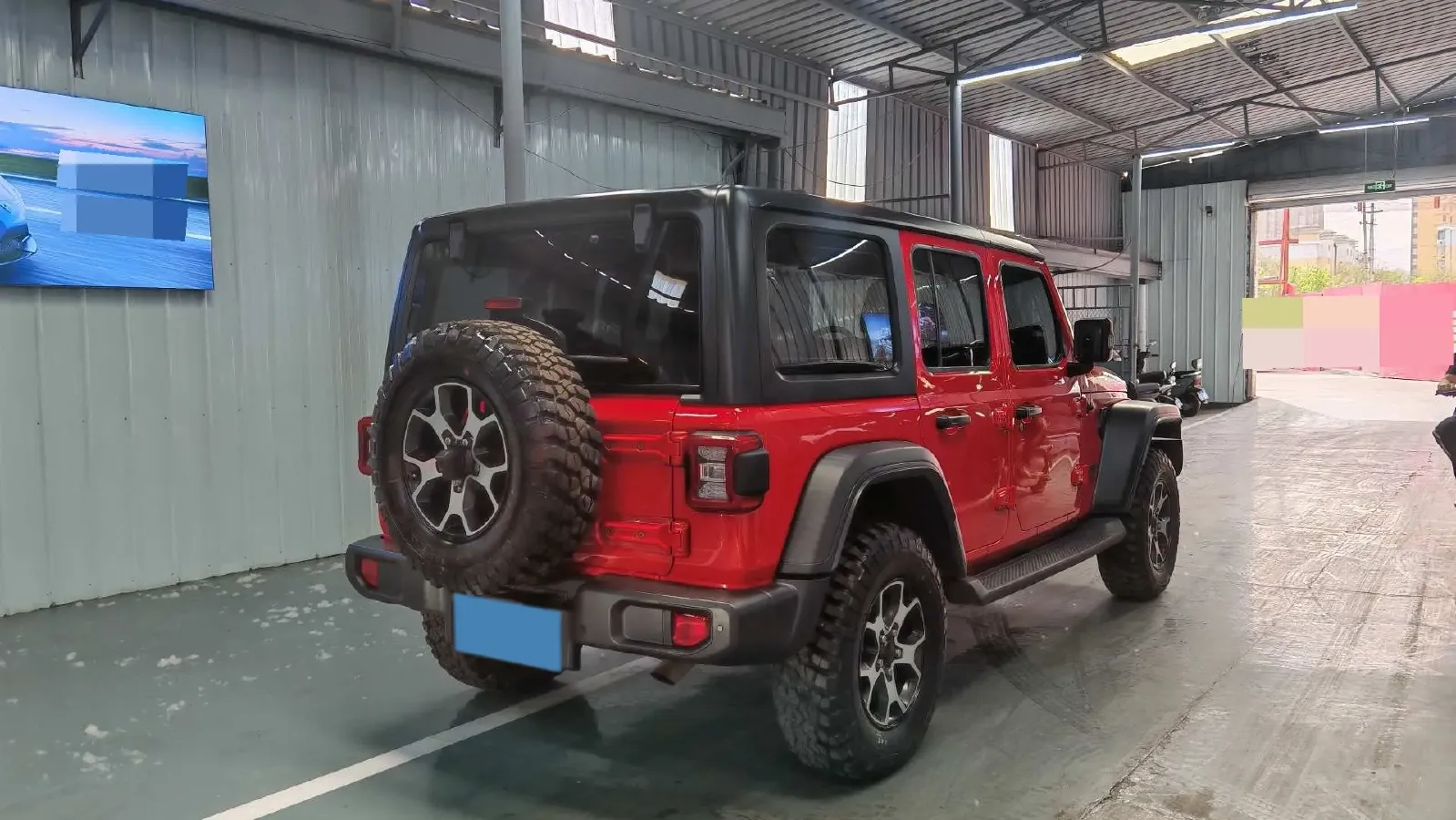 2021 Jeep Wrangler 2.0T 266HP L4 8AT,autocango,china used car exporter,china ev exporter,chinese used car exporter,chinese used ev exporter